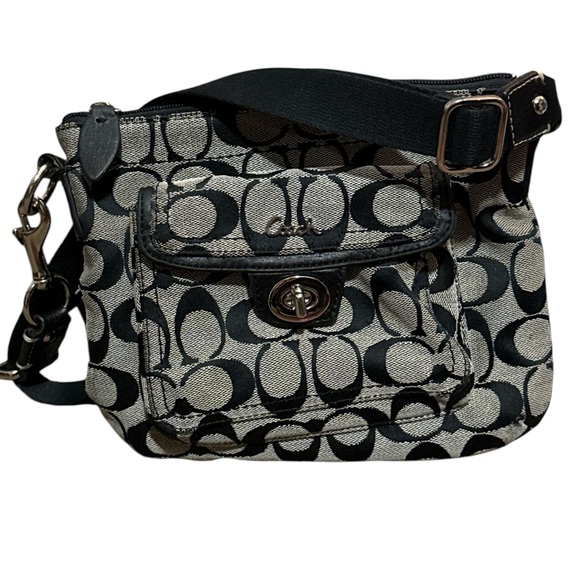 Coach Handbags - Y2K Coach Signature Jacquard Crossbody Bag